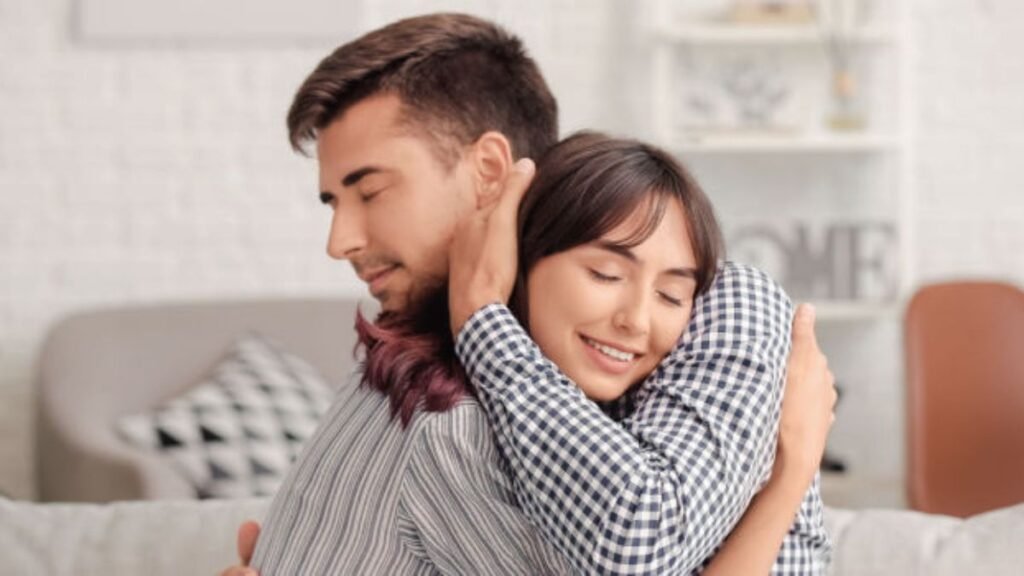 Une experte des relations de couple révèle les 3 choses à faire avant de se marier
